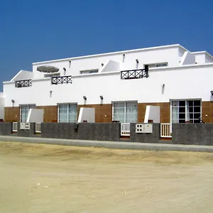 apartamentos-graciosamar.in-canary-islands.com/
